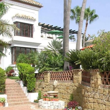 Beach And Golf Resort La Perla Miguel Adults Only Marbella Luaran gambar
