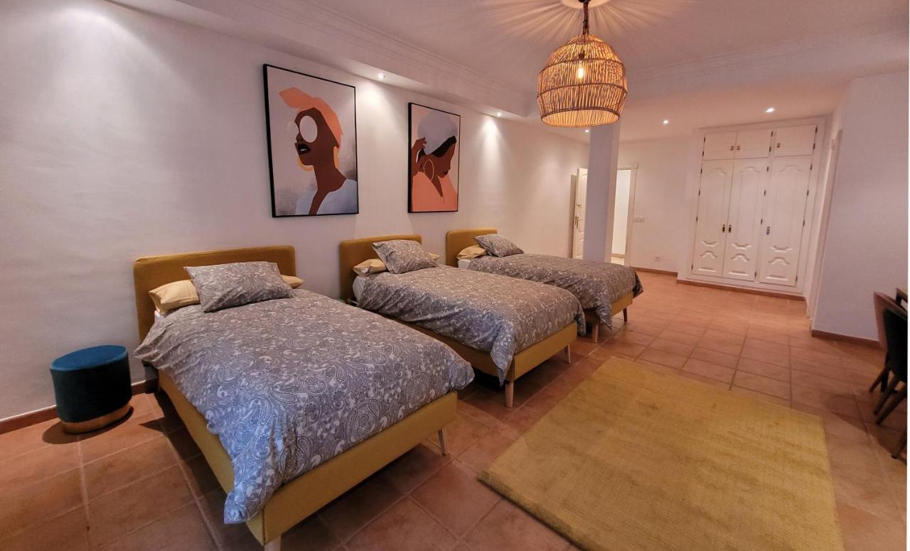 Beach And Golf Resort La Perla Miguel Adults Only Marbella Luaran gambar